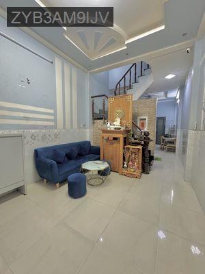Nhà Q8 gần Võ Văn Kiệt, 120m2 DTSD, đường lớn vào 3 căn tới nhà - Phường 16  -  Quận 8 
