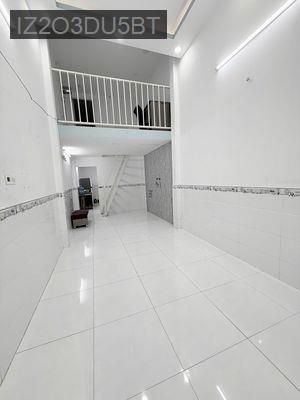 Nhà Nguyên Căn Quận 12 đường Đông Bắc hẻm xe hơi - Phường Tân Chánh Hiệp  -  Quận 12 