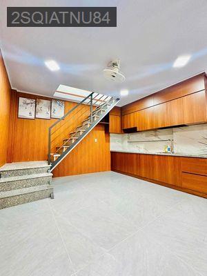 Nhà đẹp 30m2 Lạc Long Quân giáp Quận 10 an ninh 4.15 tỷ TL - Phường 10  -  Quận Tân Bình 