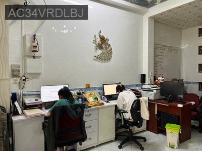 Nhà mặt tiền 4,2m x 12,8m nở hậu 5,5m. - Phường 9  -  Quận Tân Bình 