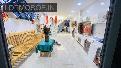 NHÀ HẺM Ô TÔ  NẰM TRÊN TRỤC ĐƯỜNG HIỆP BÌNH  - Phường Hiệp Bình Phước  -  Quận Thủ Đức 