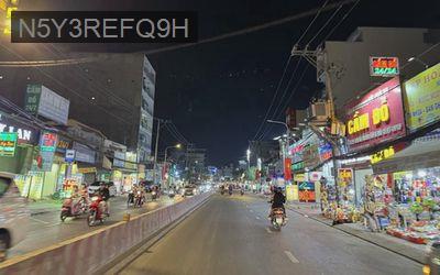 Bán nhà hẻm thông xe tải, sân rộng cực hiếm, cạnh kcx Tân Thuận - Phường Bình Thuận  -  Quận 7 