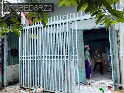 Cần bán gấp dãy phòng trọ 4 phòng diện tích 5x20 - Xã Vĩnh Lộc B  -  Huyện Bình Chánh 