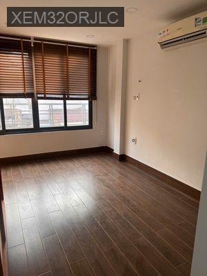 Cần bán nhà mặt tiền cạnh khu ẩm thực  Phan Xích Long - Phường 7  -  Quận Phú Nhuận 