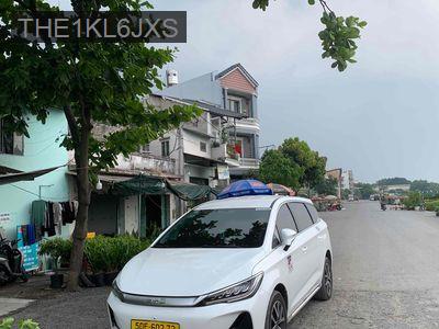 Nhà mặt tiền bờ kè - Phường 14  -  Quận Gò Vấp 