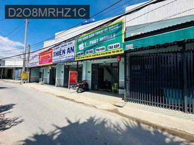 cần bán căn nhà mặt tiền buôn bán 1 lầu 1 trệt giá thu về có bớt gọi - Xã Mỹ Hạnh Nam  -  Huyện Đức Hòa 