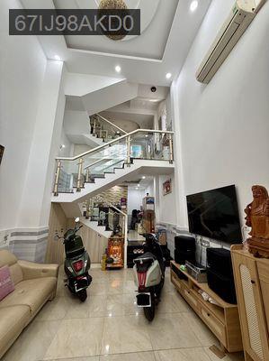 Chính chủ - Bán nhà riêng hẻm 100 Thích Quảng Đức Phú Nhuận 10.2 tỷ - Phường 5  -  Quận Phú Nhuận 