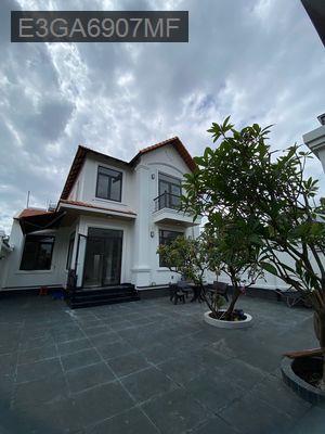 NHÀ BIỆT THỰ CÁCH QUỐC LỘ 13 200m (Hiệp Bình Chánh cũ) - Phường Hiệp Bình Chánh  -  Quận Thủ Đức 