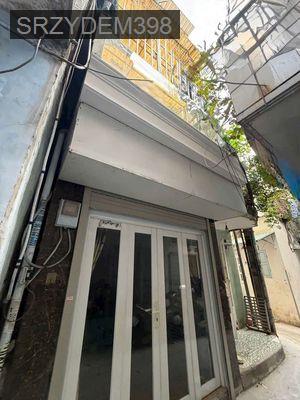 Bán nhà 3 tầng 3 P ngủ ở gần chợ Tân Bình , phương Bảy Hiền - Phường 10  -  Quận Tân Bình 