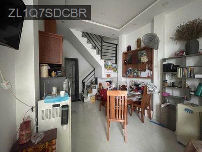 Nhà đẹp 3 tầng CMT8 gần CV Lê Thị riêng  4.25 tỷ Nhà còn mới 75%, - Phường 13  -  Quận 10 