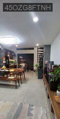 Nhà SHCC tặng kèm nội thất tiện nghi, 5,2x14m gần trung tâm UBND P.GV - Phường 10  -  Quận Gò Vấp 