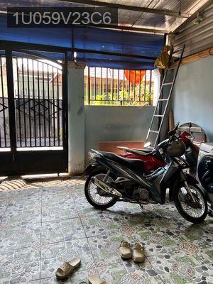 Gia đình đi định cư cần bán gấp nhà cũ hẻm xe hơi 50 Vườn Lài - Phường An Phú Đông  -  Quận 12 