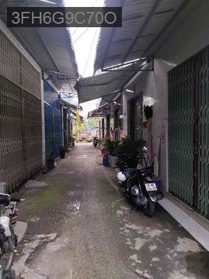 Nhà gần giáp chợ Bình Chánh, 90m2 + 2 phòng ngủ - Xã Phước Lý  -  Huyện Cần Giuộc 