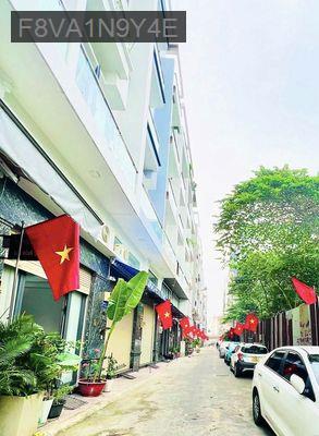 Cần bán nhà phố đẹp hiện đại - Phường 3  -  Quận 11 