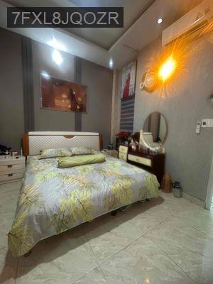 bán nhà đường hoàng văn thụ - Phường 4  -  Quận Tân Bình 