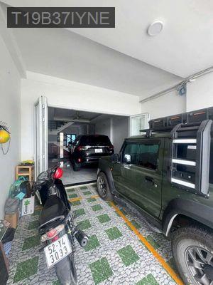 Nhà đẹp 4. 5x21m xd 1 trệt 3 lầu có thang máy đường 16m khu víp 38ha - Phường Tân Thới Nhất  -  Quận 12 