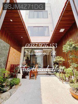 BÁN GẤP - GẦN LOTTE MART 4 x 11M - 4 TẦNG 6.3 Tỷ hơn - Phường Tân Hưng  -  Quận 7 