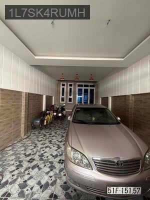 Bán nhà 127,3m2  SH chính chủ 2 lầu 2 sân thượng , oto đậu 2 xe ... - Xã Nhơn Đức  -  Huyện Nhà Bè 