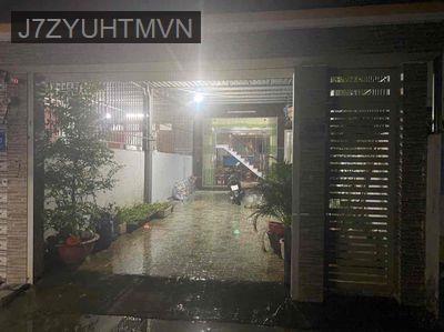 chính chủ cần bán nhà sổ riêng xây kiên cố - Phường Đông Hiệp  -  Thị xã Dĩ An 