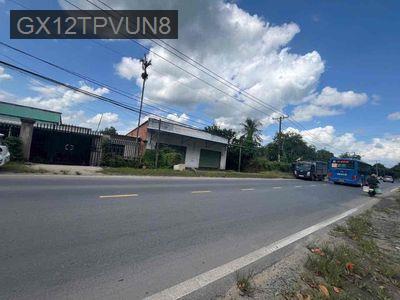 đất mặt tiền . - Xã Phú Mỹ Hưng  -  Huyện Củ Chi 