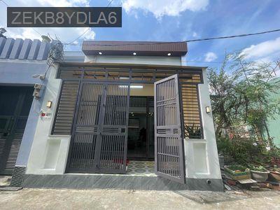 Nhà 3PN có PN trệt ở ngã tư Ga đường ô tô tới nhà. - Phường Thạnh Lộc  -  Quận 12 