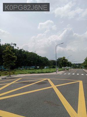 Cần bán gấp miếng đất giá rẻ - Phường Tân Hiệp  -  Thị xã Tân Uyên 