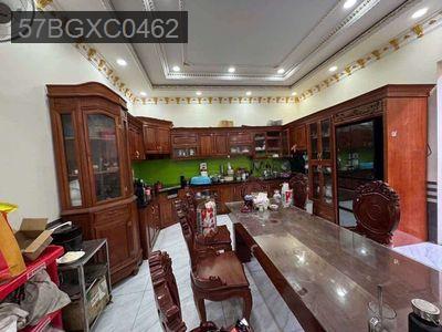 BIỆT THỰ 3 TẦNG VỊ TRÍ ĐẸP, MẶT TIỀN LỚN KINH DOANH SIÊU TỐT - Phường Tăng Nhơn Phú A  -  Quận 9 