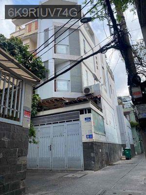 nhà bán 3 mặt hẻm xe hơi đậu trước nhà - Phường 6  -  Quận Tân Bình 