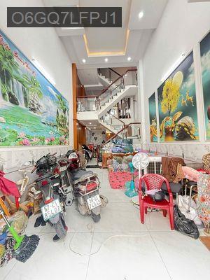 Bán nhà ngay ngã tư ga quận 12 - 4 tầng - 4,6 tỷ - Phường Thạnh Xuân  -  Quận 12 