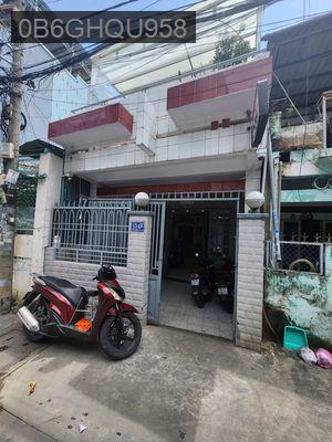 Nhà DT lớn giáp Q5, DTSD 146m vuông, 4PN, cách Q5 Q1 vài phút đi xe - Phường 14  -  Quận 8 