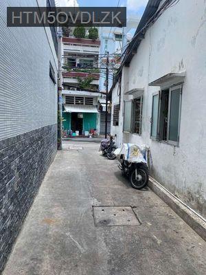 BÁN NHÀ MẶT TIỀN 179M2 - 3 LẦU PHONG PHÚ, QUẬN 8 7PN DÒNG TIỀN ỔN ĐỊNH - Phường 12  -  Quận 8 