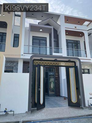 Nhà 1 trệt 1 lầu 4pn3wc 108m2 giá 2,28 tỷ SHR cách chợ bình chánh 15p - Thị trấn Cần Đước  -  Huyện Cần Đước 
