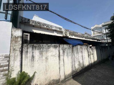 CẦN BÁN NHÀ HẺM XE HƠI - Phường Linh Xuân  -  Quận Thủ Đức 