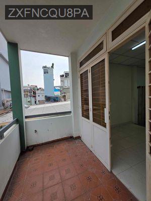 Hoa Hồng 70 triệu 40met vuong Xe Hơi tới nhà trệt 4 lầu 4pn 4tl - Phường 25  -  Quận Bình Thạnh 