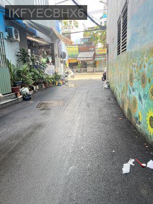 Bán nhà hẻm xe hơi trước cửa cách đường chính Bà Hom 50 mét - Phường 13  -  Quận 6 