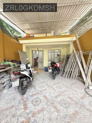 BÁN NHÀ MẶT TIỀN KINH DOANH 200M2 SONG HÀNH 6,6 TỶ - TT. Hóc Môn  -  Huyện Hóc Môn 