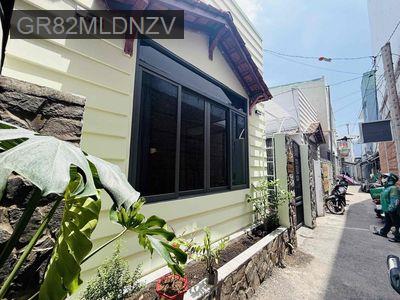 CHÍNH CHỦ CẦN BÁN GẤP NHÀ 60M2 - FULL NỘI THẤT CAO CẤP - Phường Bình Trưng Tây  -  Quận 2 
