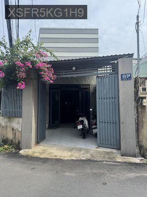 Cần bán căn nhà mới xây diện tích 92m - Phường Linh Tây  -  Quận Thủ Đức 