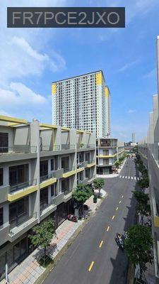 Nhà phố biệt lập 60m2, 4 tầng, HXH, sổ hồng riêng - Giá 7,4 tỷ - Phường Đông Hòa  -  Thị xã Dĩ An 