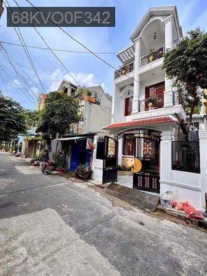 Biệt thự mini kiếm chủ mới - Phường Bình Hưng Hòa B  -  Quận Bình Tân 