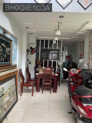 bán nhà góc 2 mặt tiền hẻm thông - Phường 14  -  Quận 3 