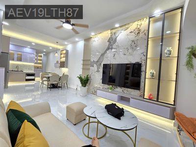 Cần tiền bán nhanh căn hộ Sky Garden, nhà đẹp, mới 100%, giá rẻ - Phường Tân Phong  -  Quận 7 