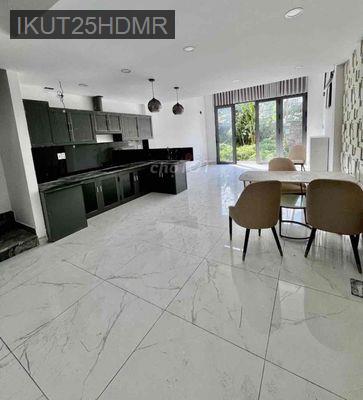 Nhà thiết kế 4PN (p.master siêu to) HXH 5x11m2 ngay Bến Xua - Phường Thạnh Lộc  -  Quận 12 