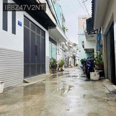 Nhà cần bán - HXH đỗ cửa- vài căn ra mặt tiền - Chỉ nhỉnh 4tỷ - Phường Tân Sơn Nhì  -  Quận Tân Phú 