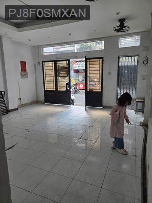 Bán nhà gần chợ thuốc tây Q10 43,5m2, Sổ hồng riêng, kinh doanh tốt - Phường 15  -  Quận 10 