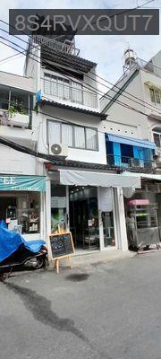 Bán nhà mặt tiền Nguyễn Đình Chính, 32x11m, 3 tầng 1 sân thượng - Phường 8  -  Quận Phú Nhuận 