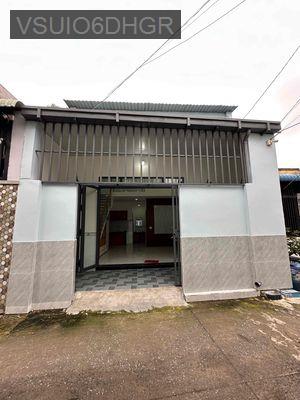 Nhà Cấp 4 - 55m2, 2 phòng ngủ, ngay ngã Tư Chiêu Liêu, Tp. Dĩ An - Phường Đông Hiệp  -  Thị xã Dĩ An 