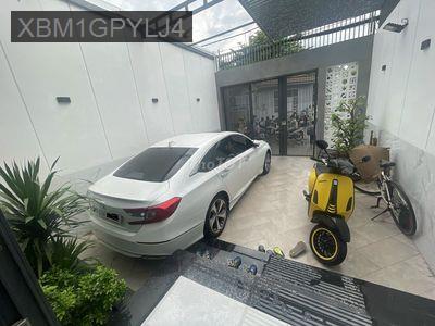 Bán nhà - Phường Phước Long B  -  Quận 9  - 140m² - 12.8tỷ