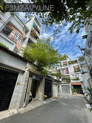 Nhà hẻm xe hơi, p.12-q.10, sát ngả 3 đi 3/2 - sư vạn hạnh - thành thái - Phường 12  -  Quận 10 