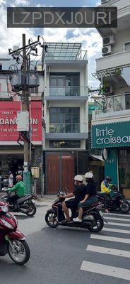 Bán nhà mặt tiền 745 Lạc Long Quân, P10, Q.TB - Phường 10  -  Quận Tân Bình  Bán nhà mặt tiền 745 Lạc Long Quân, P10, Q.TB - Phường 10  -  Quận Tân Bình